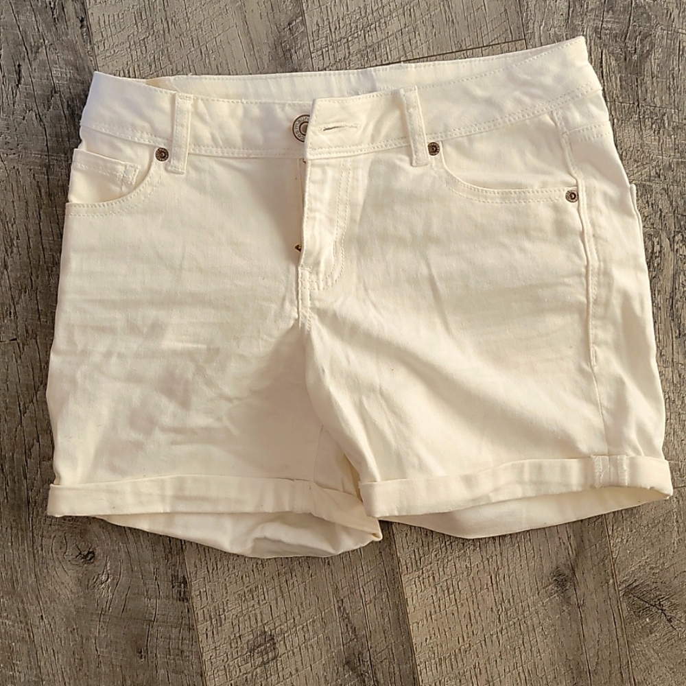 White Maurices Shorts